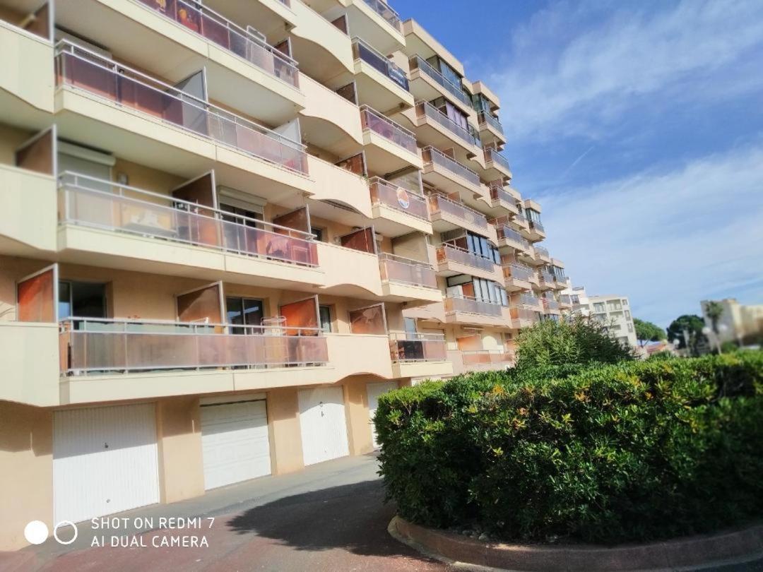 Appartement T2 Vue Mer Et Port,2 Balcons, Parking Prive Canet-en-Roussillon Eksteriør bilde