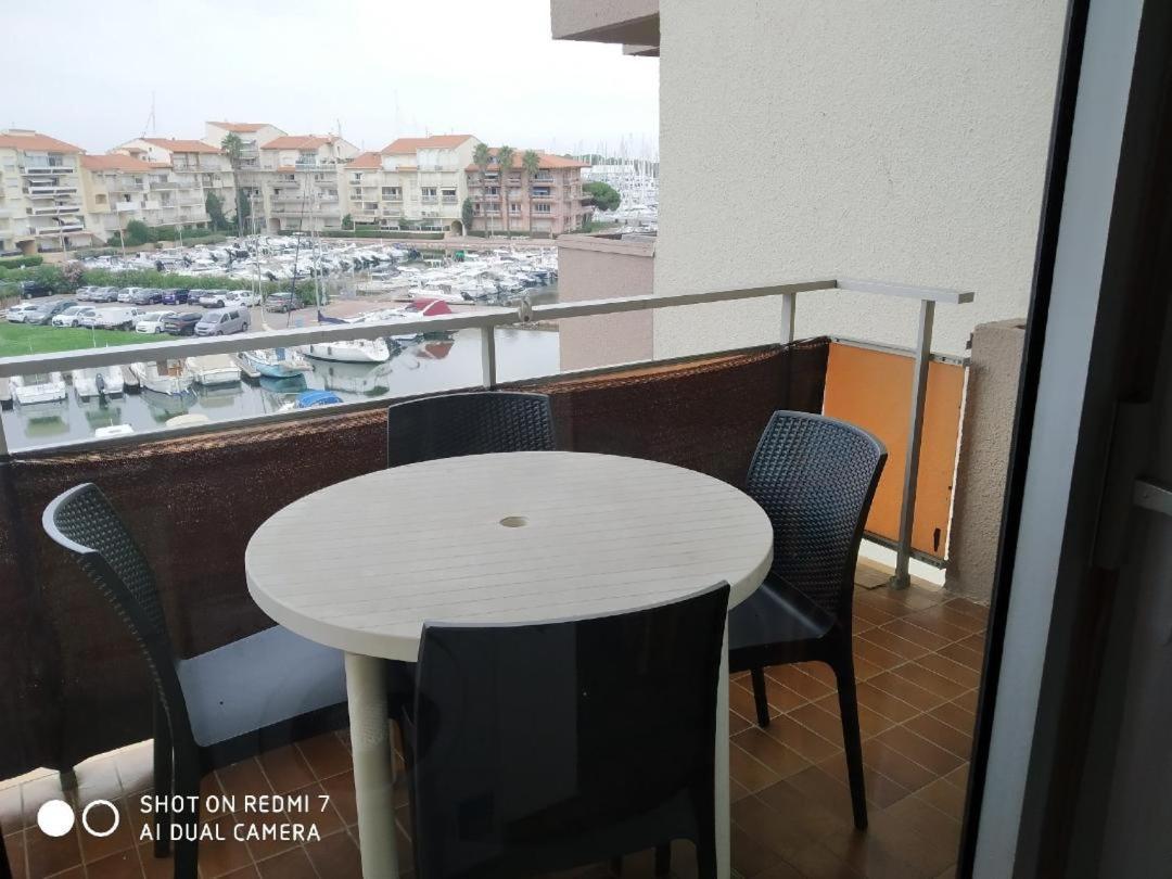 Appartement T2 Vue Mer Et Port,2 Balcons, Parking Prive Canet-en-Roussillon Eksteriør bilde