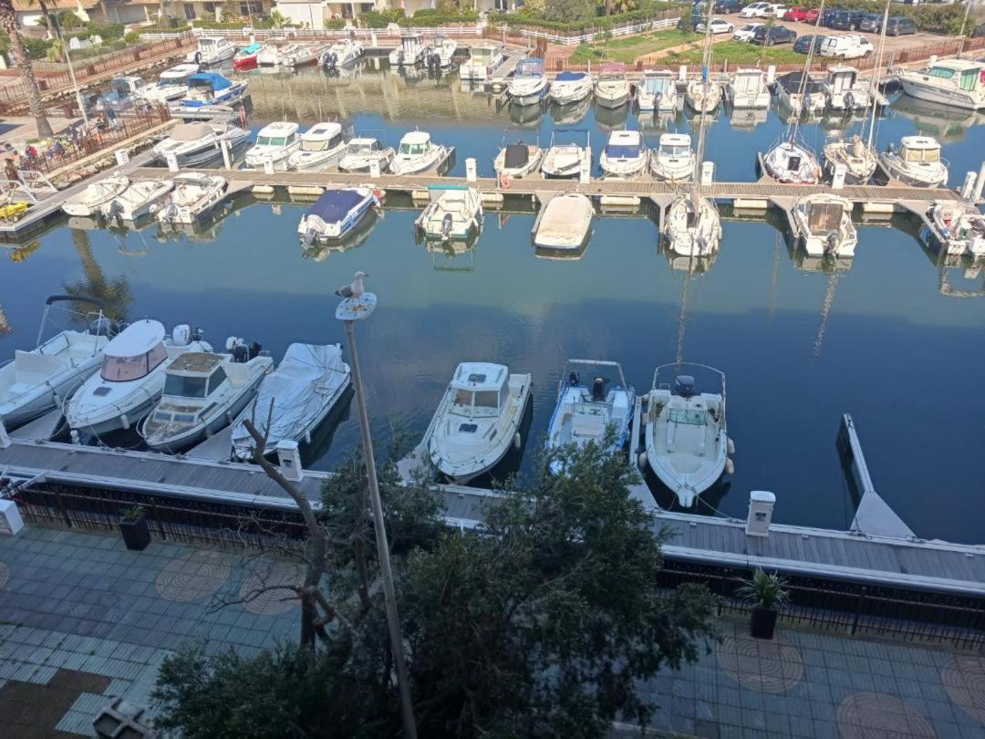 Appartement T2 Vue Mer Et Port,2 Balcons, Parking Prive Canet-en-Roussillon Eksteriør bilde